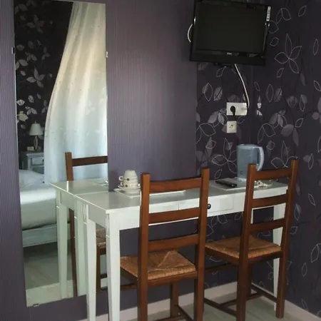 Hotel Des Cotes De Meuse Saint-Maurice-sous-les-Côtes