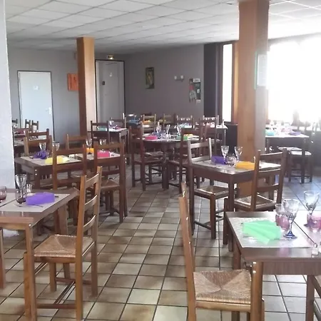 Hotel Des Cotes De Meuse 3*