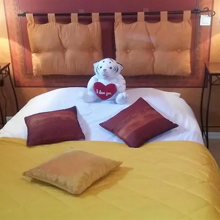 Hotel Des Cotes De Meuse