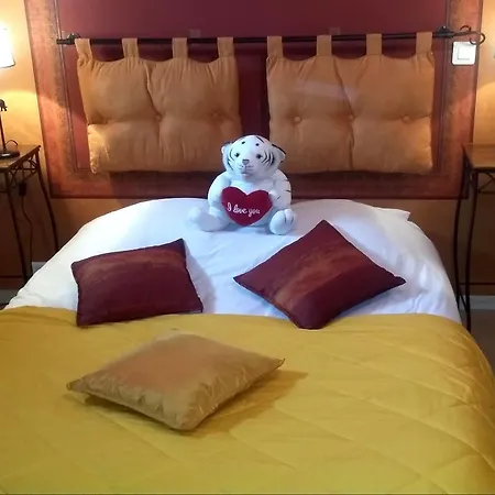 Des Cotes De Meuse Hotel 3*