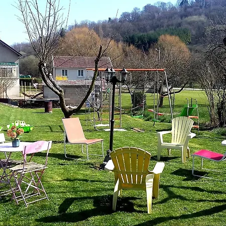 Des Cotes De Meuse Hotel Saint-Maurice-sous-les-Côtes