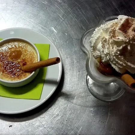 Hotel Des Cotes De Meuse 3*