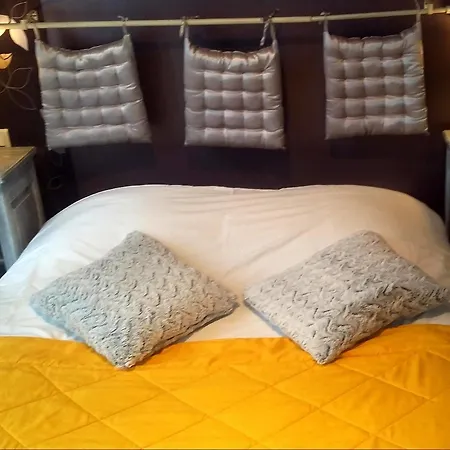 Des Cotes De Meuse 3* Saint-Maurice-sous-les-Côtes