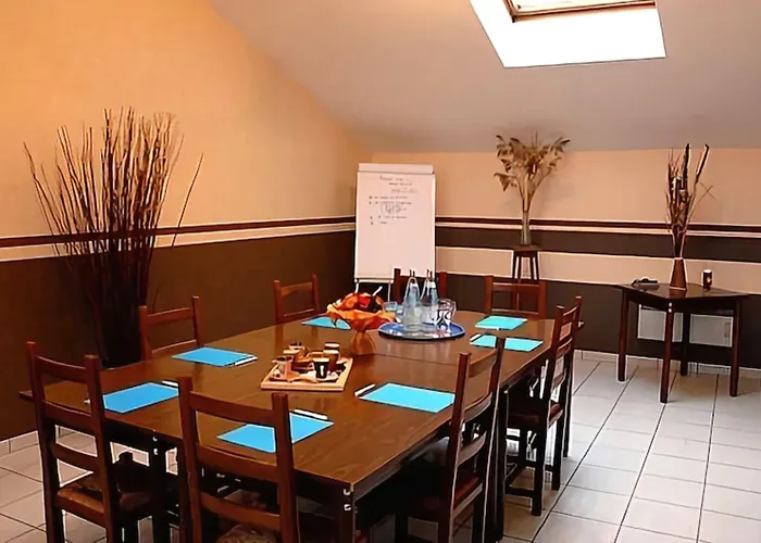 Hotel Des Cotes De Meuse